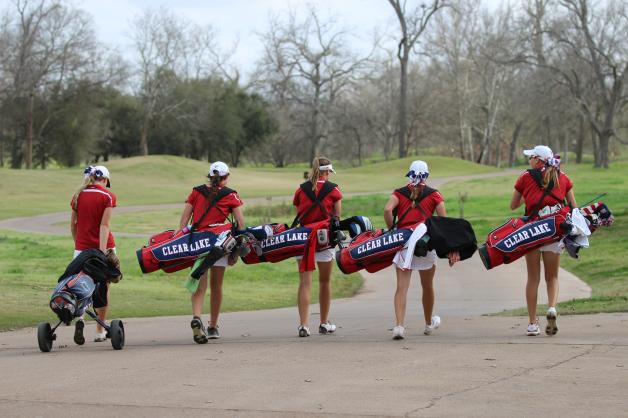 Lake Goes to Team Playoff to Finish in 4th by 1 Stroke